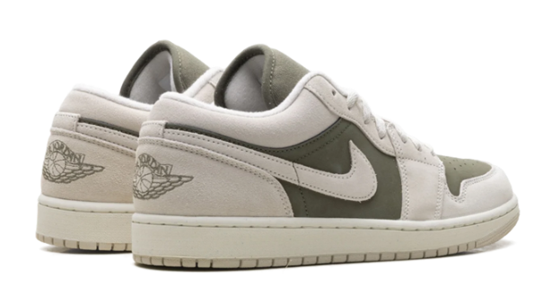 Nike Air Jordan 1 Low SE 'Medium Olive' HV4089-201