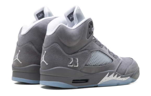 Air Jordan 5 Retro 'Wolf Grey' 2026 - Men's Sneakers